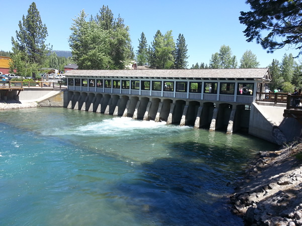 Lake Tahoe water being released into the Truckee River
