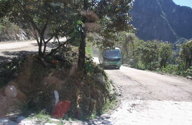 BusOnSwitchBack_sm